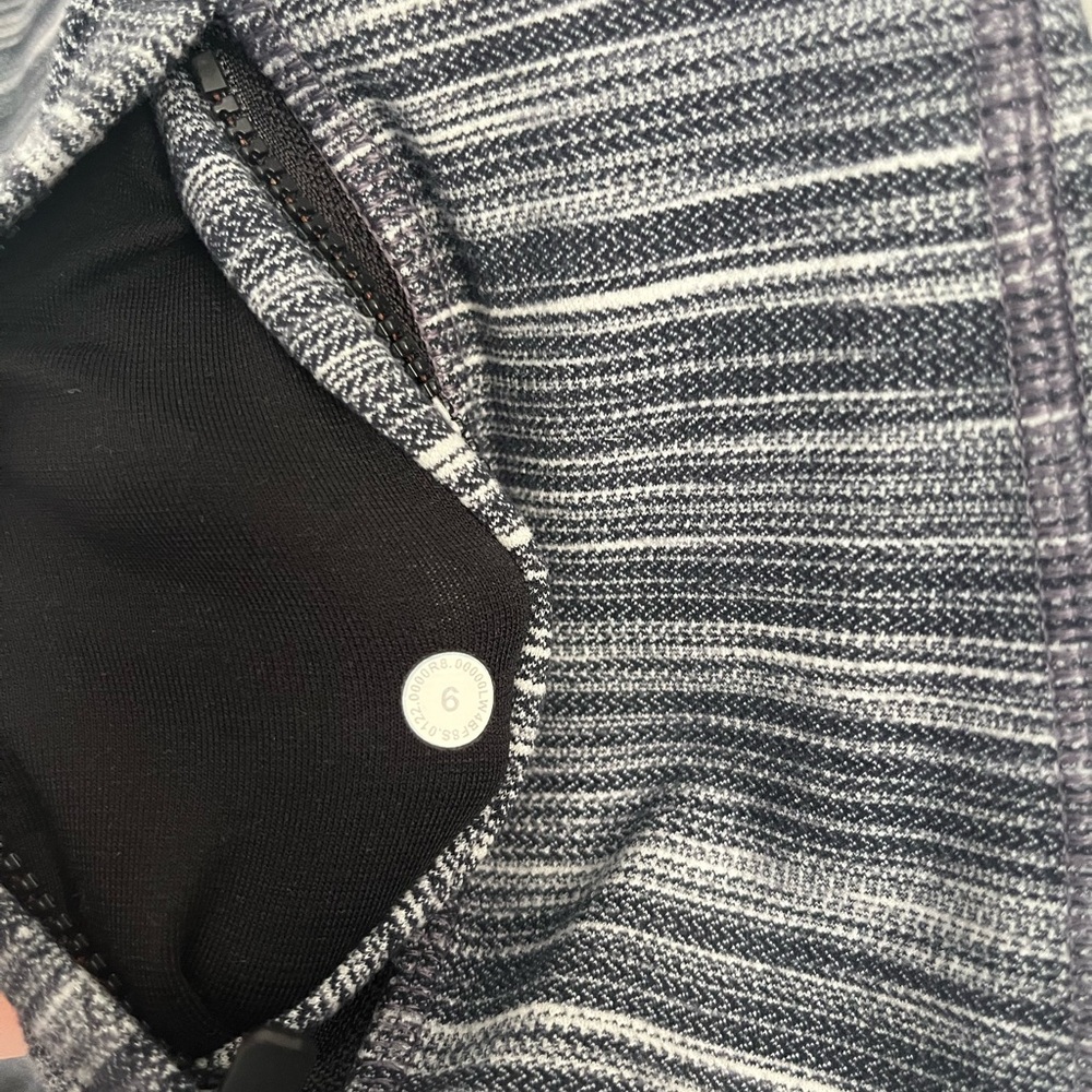 Lululemon Defined Zip-Up Jacket - image 3